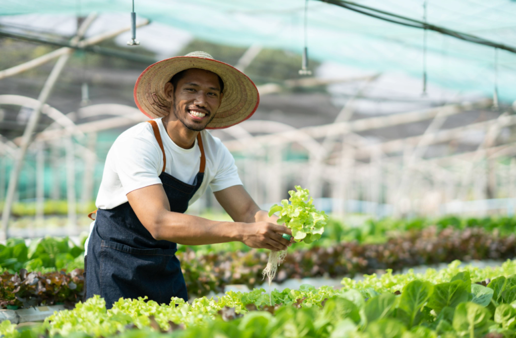 Integrated farming, hydroponics, aquaponics